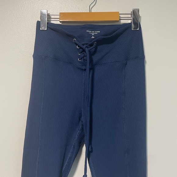 Year of Ours Navy Ribbed Football Leggings - Large - Picture 7 of 11